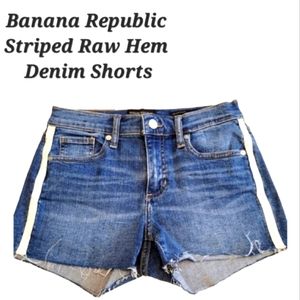 Banana Republic Jean Shorts | Striped | Raw Hem | Mid Rise 3” | Jean Shorts |